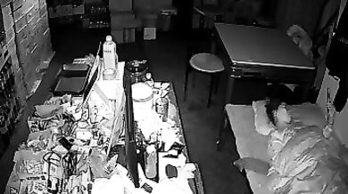 【稀缺资源魔手外购】年度精选三黑客破解家庭摄像头真实偸拍 五花八门的居家隐私生活夫妻日常性生活偸情的牛逼 (8)